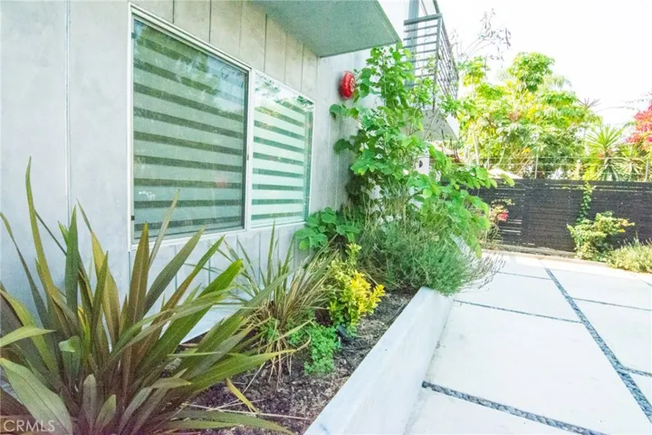 2006 S Corning Street 2, Los Angeles, California 90034