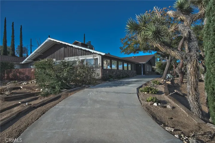 56871 Desert Gold Drive, Yucca Valley, California 92284