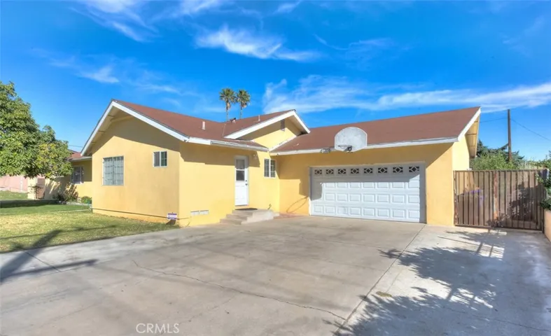 893 N Willow Avenue, Rialto, California 92376