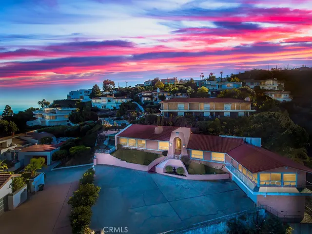 3285 Crownview Drive, Rancho Palos Verdes, California 90275
