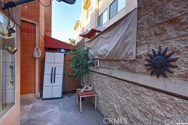 432 W Lexington Drive 4, Glendale, California 91203