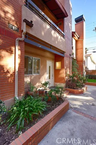 432 W Lexington Drive 4, Glendale, California 91203