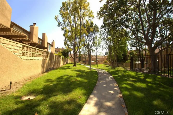 688 Parkwood Lane, Pomona, California 91767