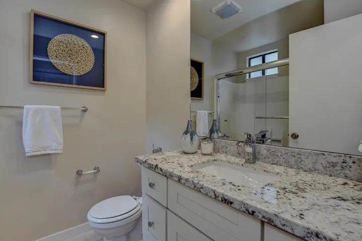 612 Sierra Vista Avenue D, Mountain View, California 94043