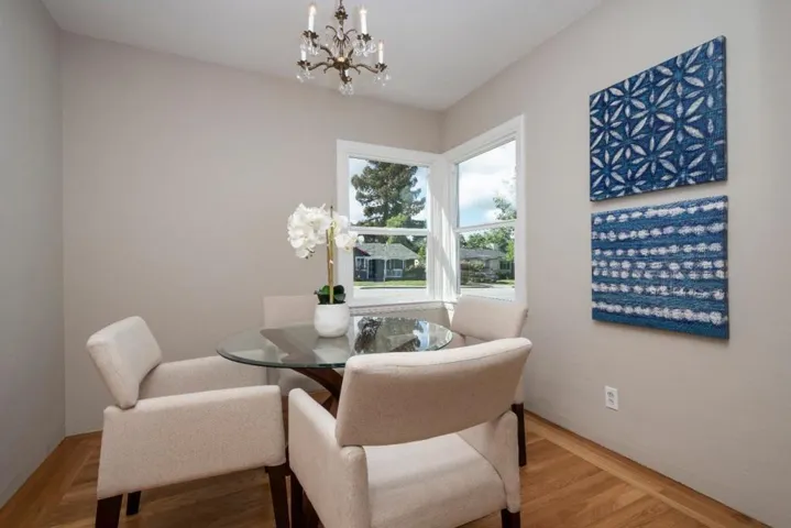 1015 Holly Street, San Carlos, California 94070