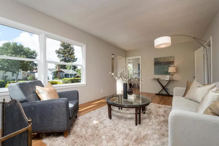 1015 Holly Street, San Carlos, California 94070