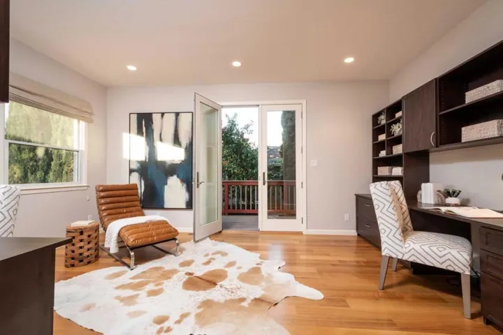 2450 Brewster Avenue, Redwood City, California 94062
