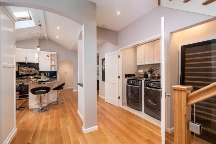 2450 Brewster Avenue, Redwood City, California 94062