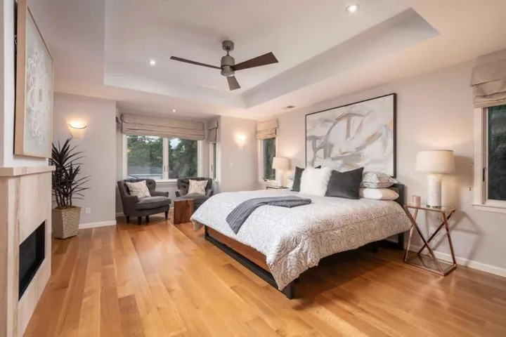 2450 Brewster Avenue, Redwood City, California 94062