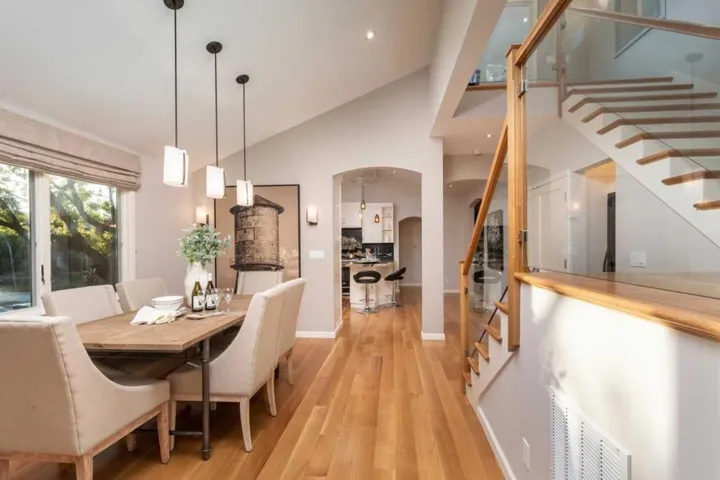 2450 Brewster Avenue, Redwood City, California 94062