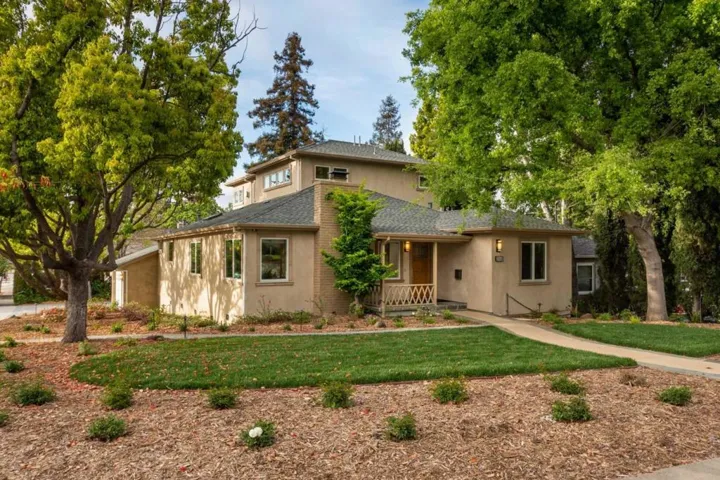 2450 Brewster Avenue, Redwood City, California 94062