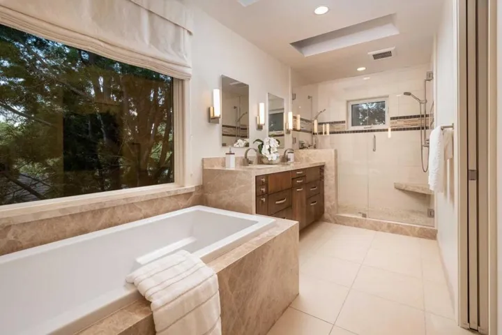 2450 Brewster Avenue, Redwood City, California 94062