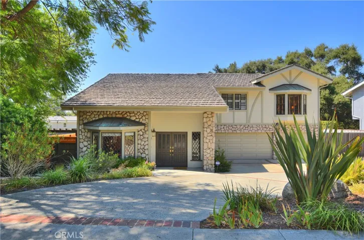 157 Amelia Avenue, Glendora, California 91741