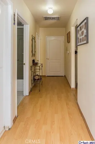 6442 Troost Avenue, North Hollywood, California 91606