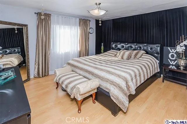 6442 Troost Avenue, North Hollywood, California 91606