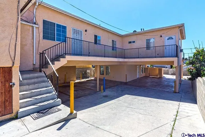 513 N Virgil Avenue, Los Angeles, California 90004