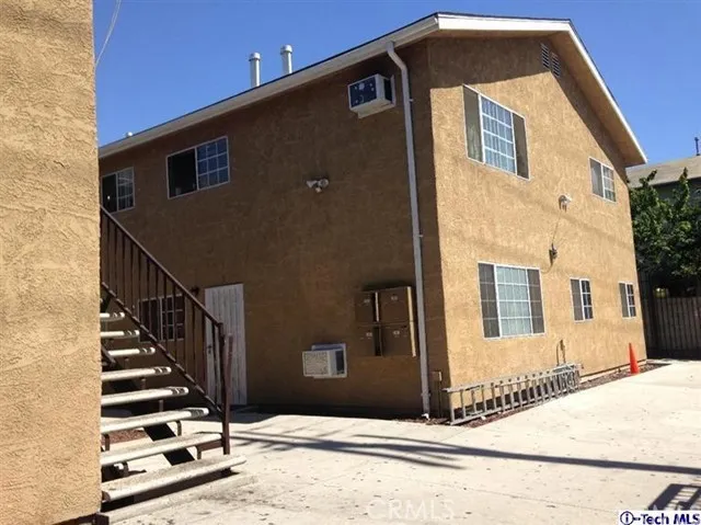 4214 Avalon Boulevard, Los Angeles, California 90011
