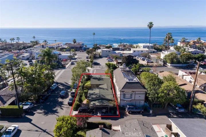 1390 Glenneyre Street, Laguna Beach, California 92651