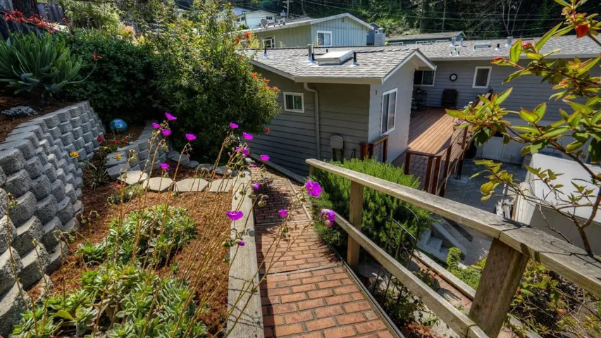1085 Barcelona Drive, Pacifica, California 94044