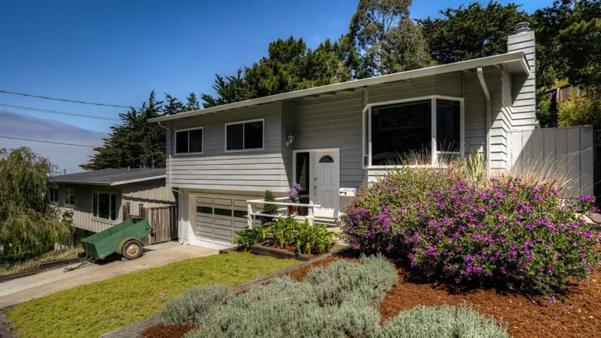 1085 Barcelona Drive, Pacifica, California 94044