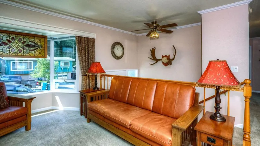 1085 Barcelona Drive, Pacifica, California 94044