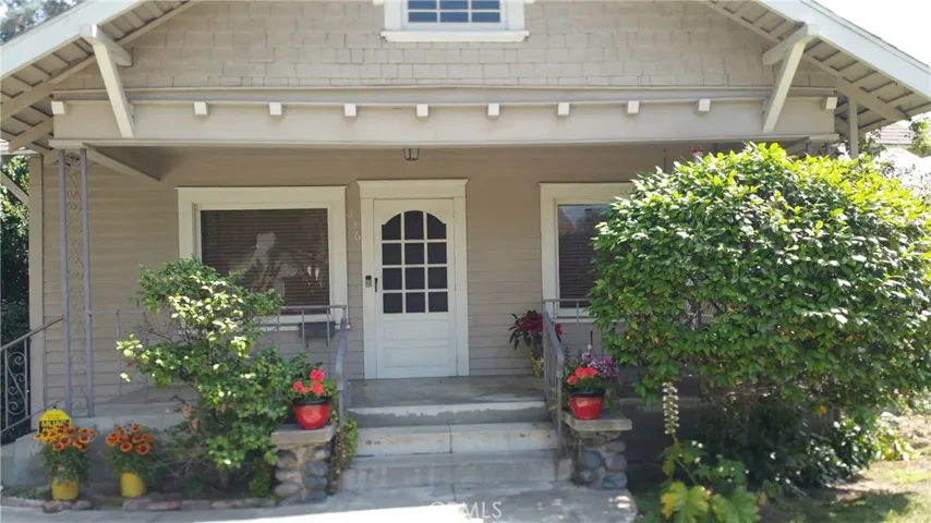 356 Lincoln Avenue, Pomona, California 91767