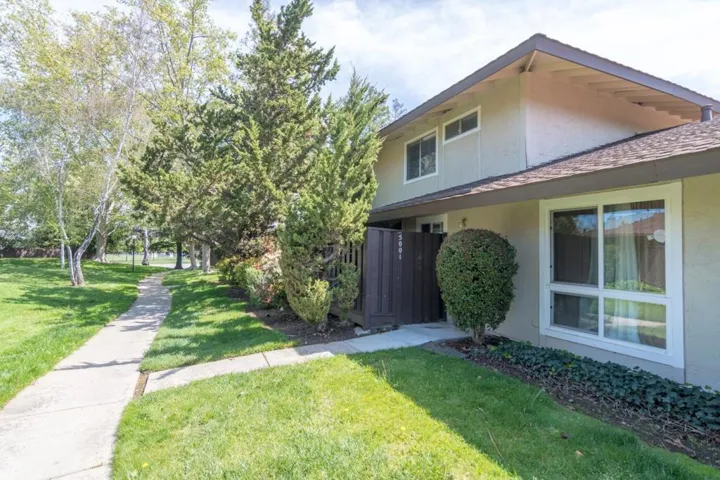 5001 Ponderosa Terrace, Campbell, California 95008