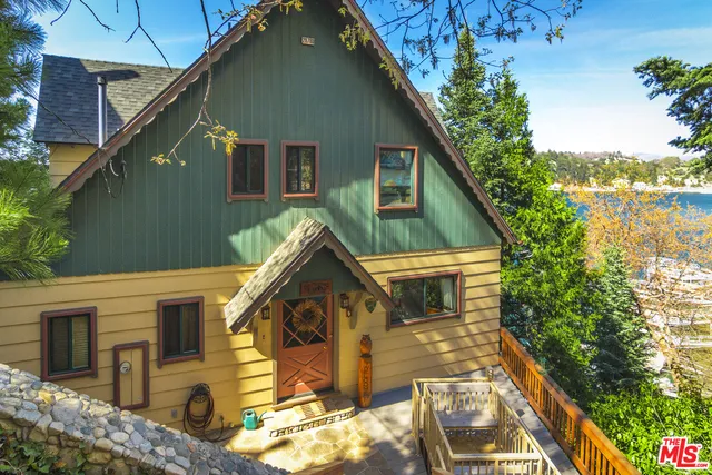 28780 Palisades Drive, Lake Arrowhead, California 92352