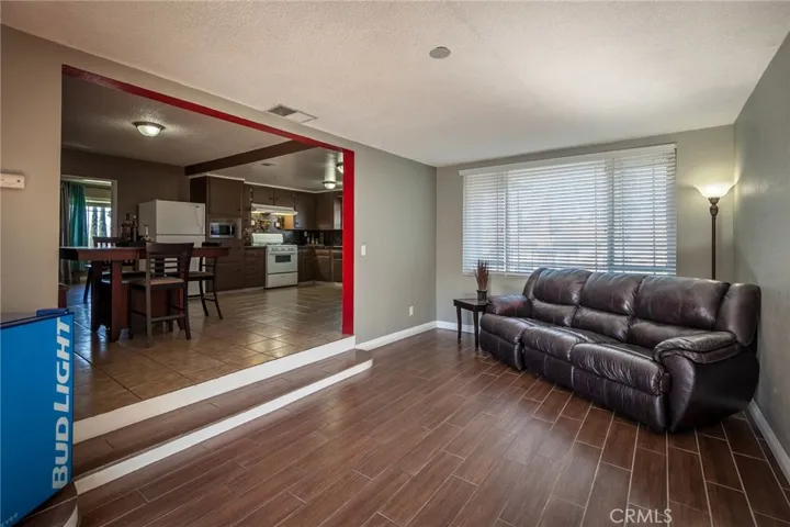 27102 Stratford Street, Highland, California 92346