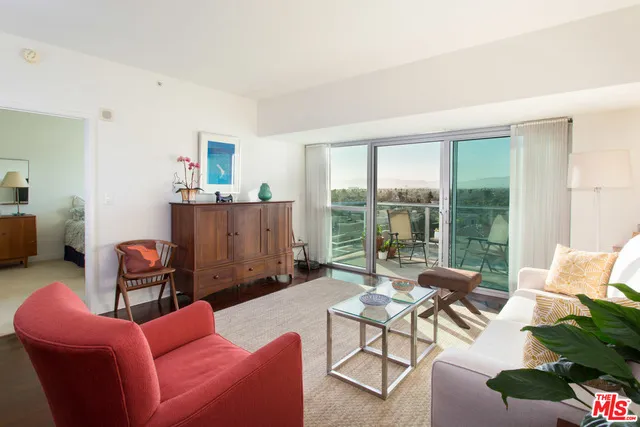 13700 Marina Pointe Drive 706, Marina Del Rey, California 90292