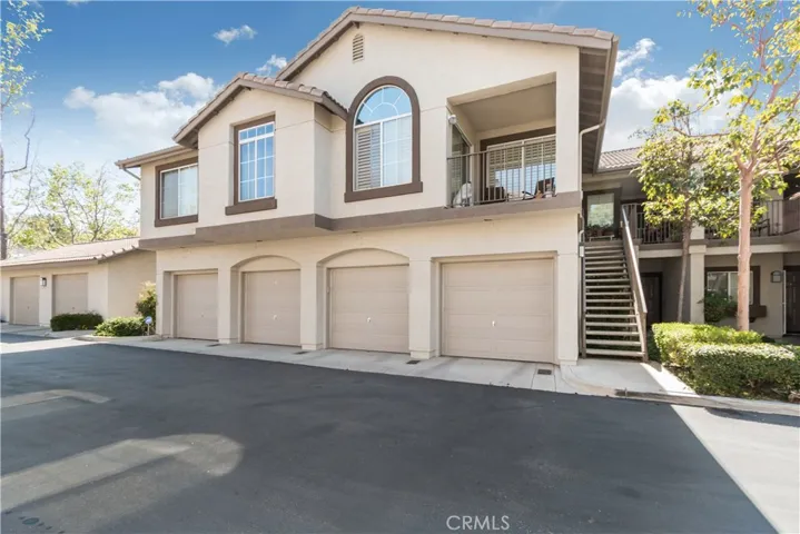 Beautiful 1 Bedroom, 1 Bath Home with 1 Car Garage in Desirable Salerno Tract