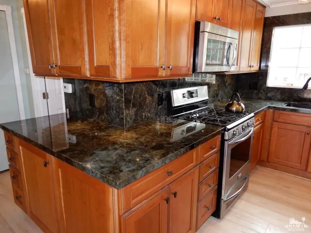 33261 Westchester Drive, Thousand Palms, California 92276