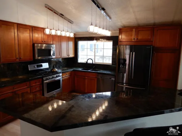 33261 Westchester Drive, Thousand Palms, California 92276