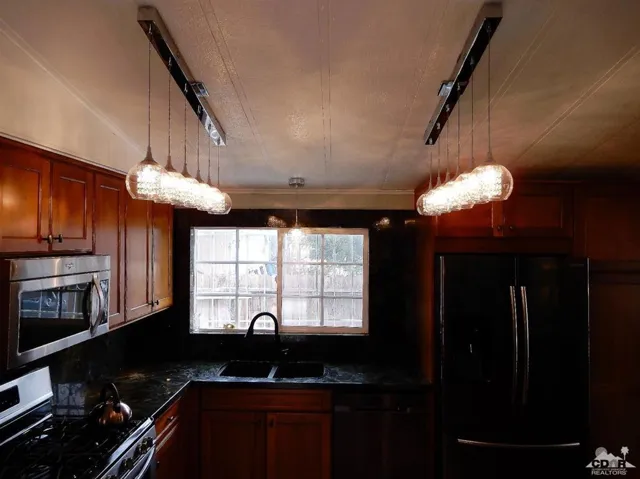 33261 Westchester Drive, Thousand Palms, California 92276