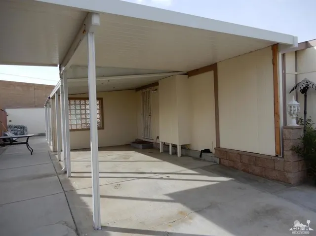 33261 Westchester Drive, Thousand Palms, California 92276