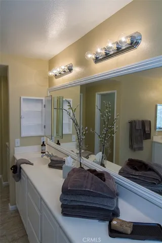 33966 Nasturtium Lane, Murrieta, California 92563