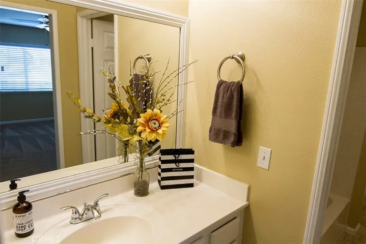 33966 Nasturtium Lane, Murrieta, California 92563