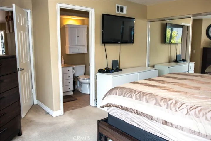 8200 E Oak Ridge Circle, Anaheim Hills, California 92808