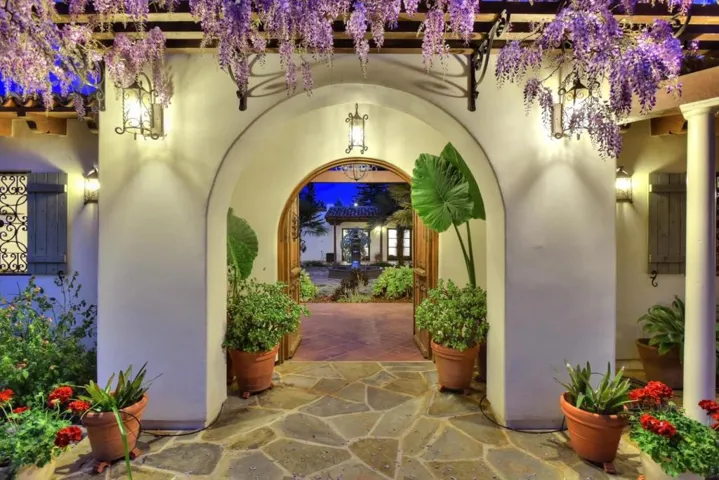 14680 Quito Road, Los Gatos, California 95032