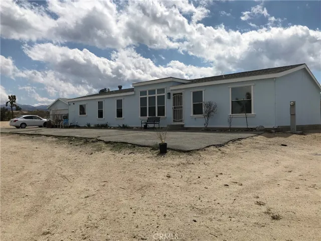 11774 Wintergreen Road, Pinon Hills, California 92372