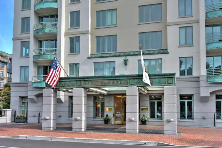 601 Laurel Avenue 502, San Mateo, California 94401