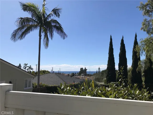 560 Graceland Drive, Laguna Beach, California 92651