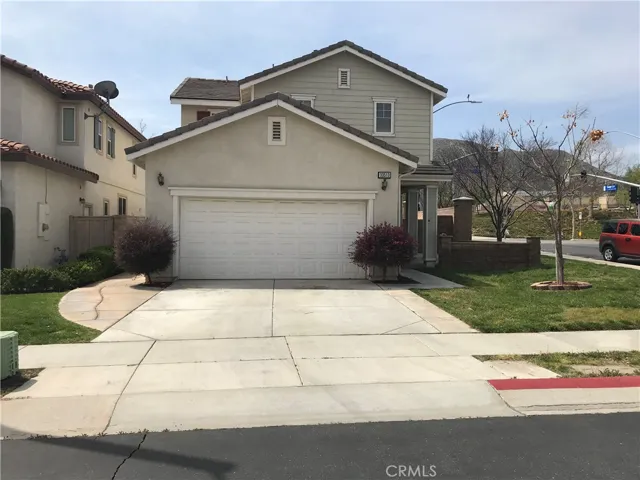 33513 Cedar Creek Lane, Lake Elsinore, California 92532