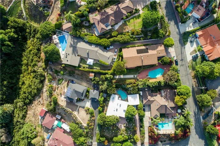 70 Rockinghorse Road, Rancho Palos Verdes, California 90275