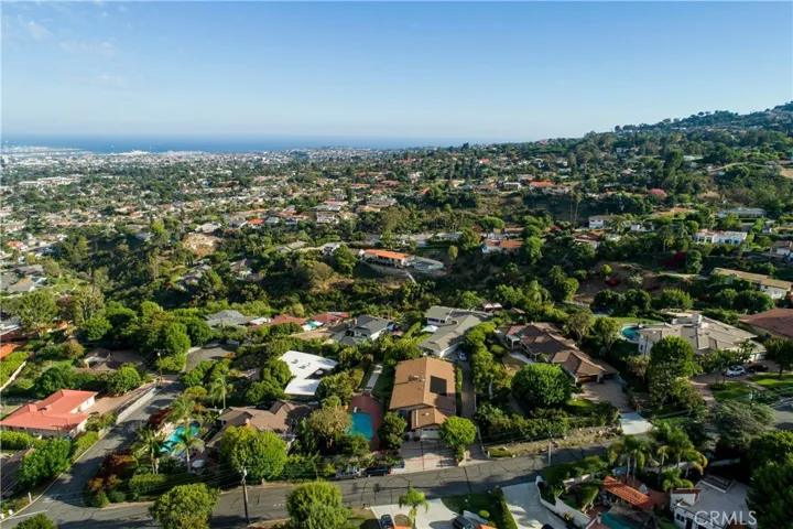 70 Rockinghorse Road, Rancho Palos Verdes, California 90275