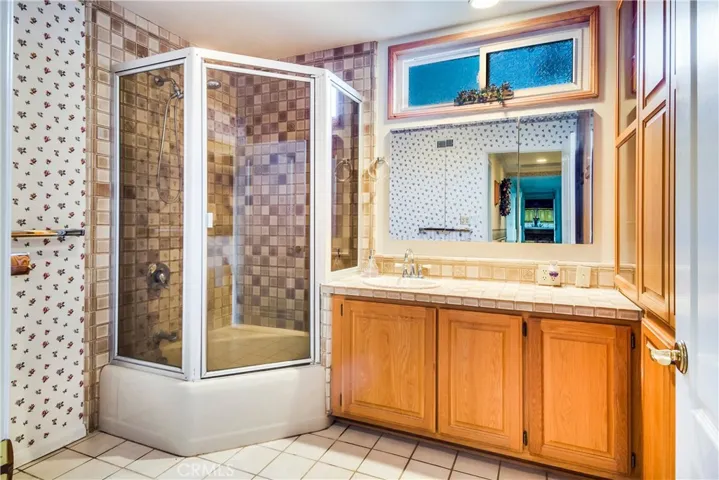 70 Rockinghorse Road, Rancho Palos Verdes, California 90275