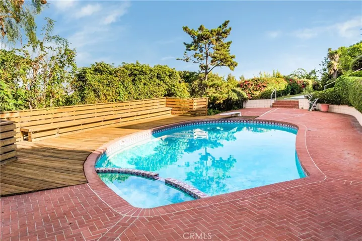 70 Rockinghorse Road, Rancho Palos Verdes, California 90275