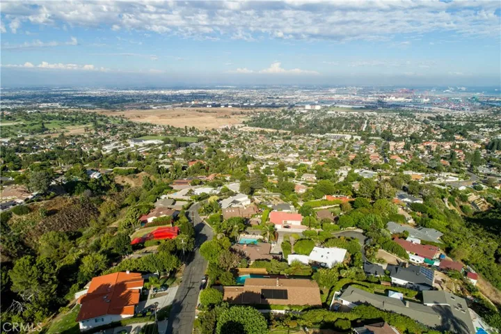 70 Rockinghorse Road, Rancho Palos Verdes, California 90275