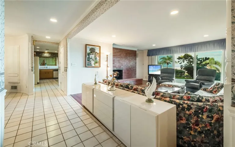 70 Rockinghorse Road, Rancho Palos Verdes, California 90275