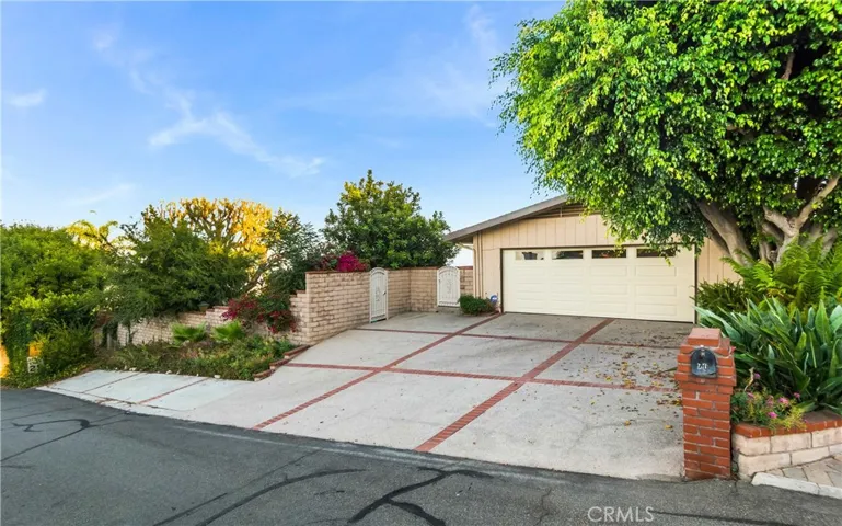 70 Rockinghorse Road, Rancho Palos Verdes, California 90275
